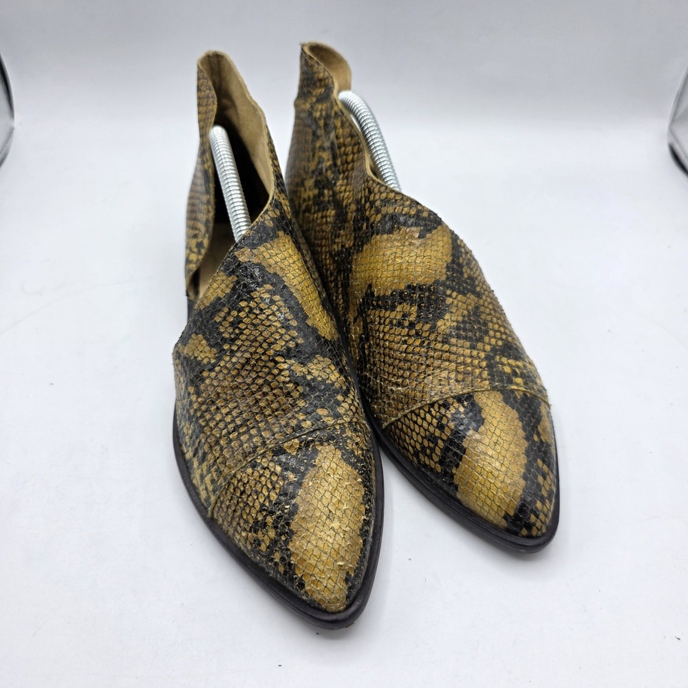 Free People Shoes Womens 37 Royale D'Orsay Yellow Snake Embossed Leather Flats